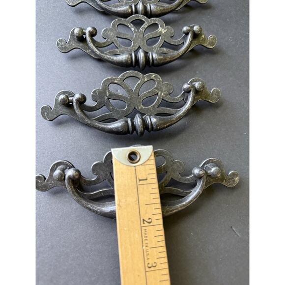 Vintage Antique Brass Drawer Pulls Set 6 Dresser Cabinet Traditional Cottagecore - Picture 5 of 6